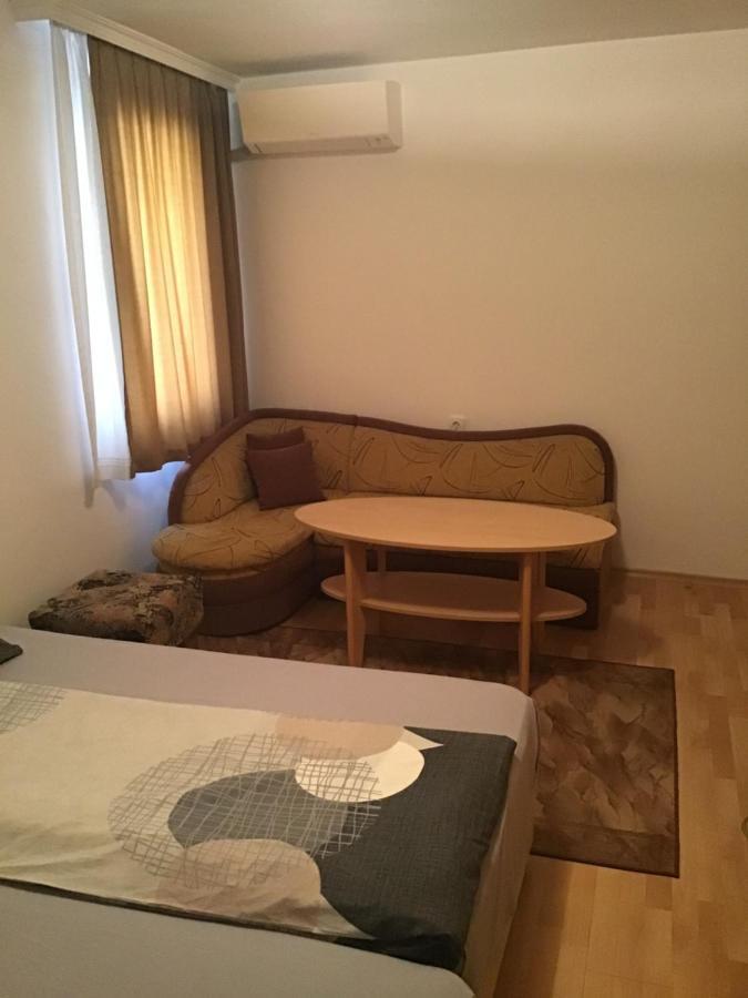 Aurora Guest House 네세부르 외부 사진